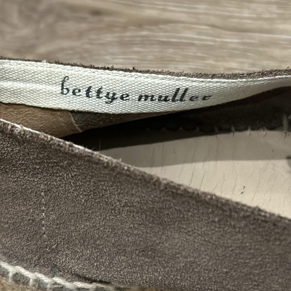 Bettye Muller Freestyle Espadrille Platform Slip Ons size 38 (7.5) - Picture 8 of 8